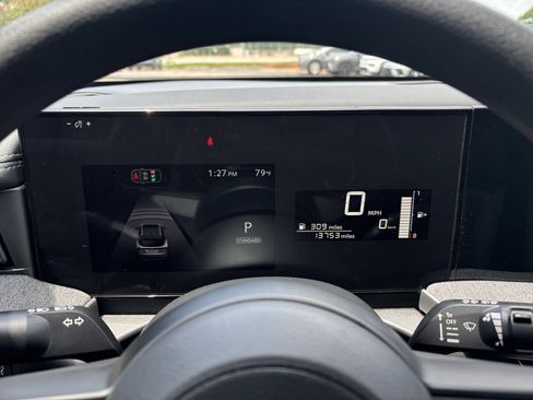 Used 2026 Nissan Kicks SV w/ Cold Weather Package FWD image 38