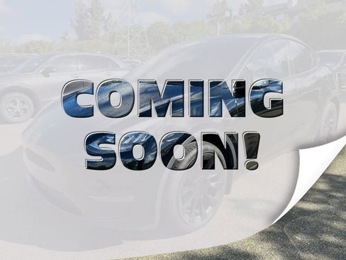 Used 2022 Tesla Model Y Long Range image 1