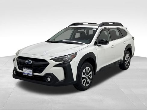 Used 2024 Subaru Outback Premium AWD/4WD image 4