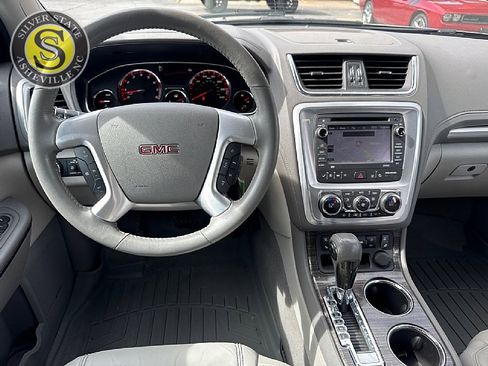 Used 2014 GMC Acadia SLT w/ Technology Package image 24