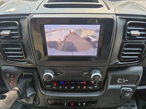 Used 2023 RAM ProMaster 3500 w/ Lane Management Group FWD image 8