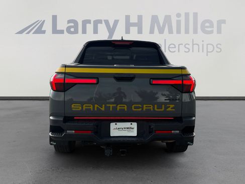 Used 2022 Hyundai Santa Cruz SEL Premium AWD/4WD image 5