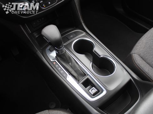 Used 2023 Chevrolet Equinox LT image 18