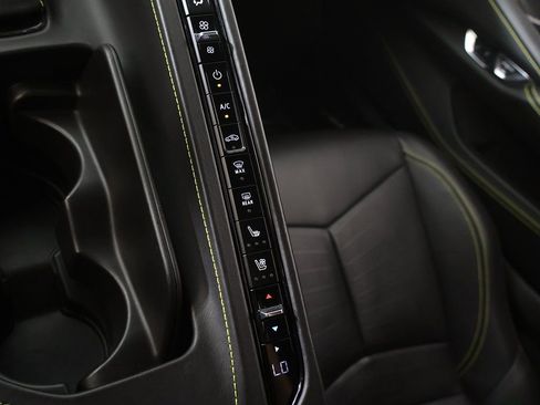 Used 2021 Chevrolet Corvette Stingray Premium Conv w/ 3LT image 53