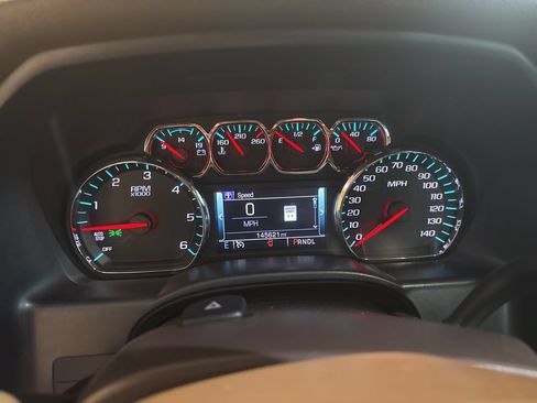 Used 2018 GMC Sierra 1500 SLT AWD/4WD image 30
