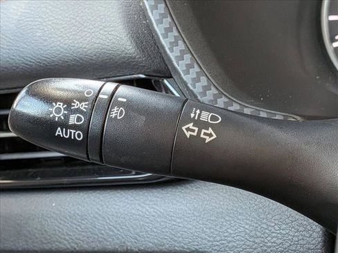 Used 2020 Nissan Sentra SR FWD image 9