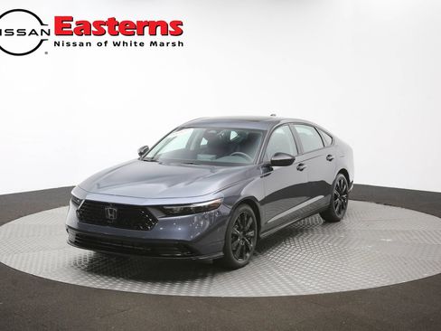 Used 2025 Honda Accord SE image 54
