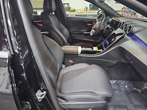 Certified 2025 Mercedes-Benz C 300 Sedan image 11