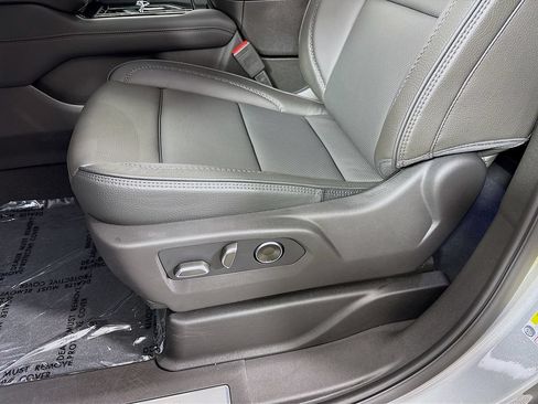 New 2026 GMC Yukon XL Denali AWD/4WD image 19