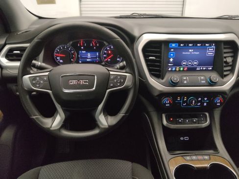 Used 2022 GMC Acadia SLE FWD image 22