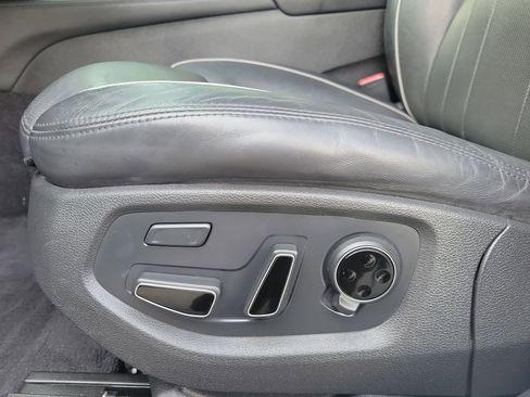 Used 2015 Hyundai Genesis 3.8 w/ Option Group 04 image 22