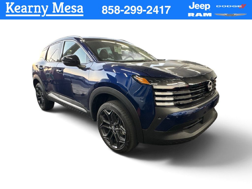 Used 2026 Nissan Kicks SR FWD image 1