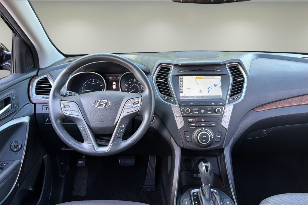 Used 2018 Hyundai Santa Fe Sport FWD image 14