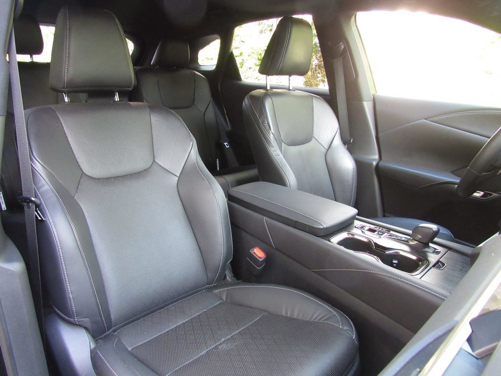Used 2023 Lexus RX 350 Premium Plus w/ Accessory Package (Z1) AWD/4WD image 19