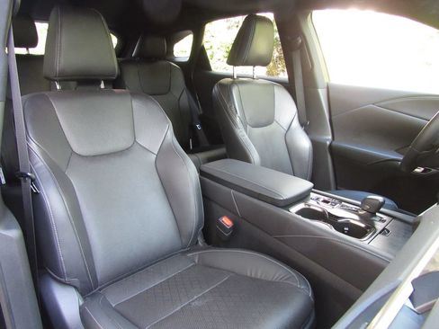 Used 2023 Lexus RX 350 Premium Plus w/ Accessory Package (Z1) AWD/4WD image 19