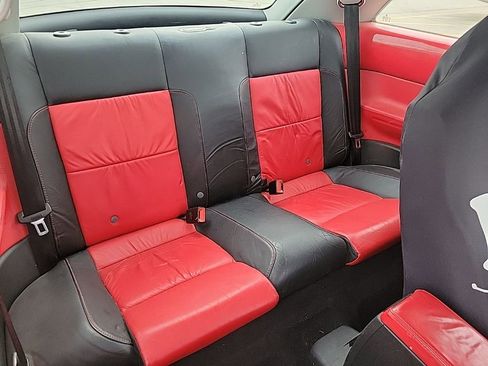 Used 2003 Volkswagen Beetle GLS FWD image 11