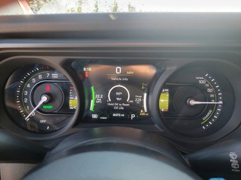 Used 2024 Jeep Wrangler Unlimited Rubicon 4xe w/ Technology Group image 18