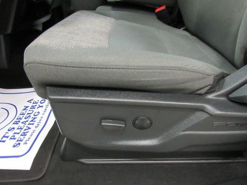 Used 2023 Ford F250 XLT AWD/4WD image 38