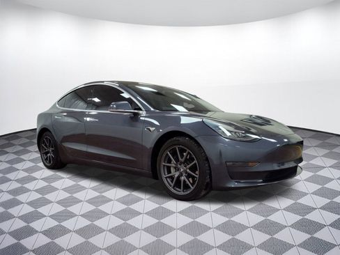Used 2018 Tesla Model 3 Long Range image 6