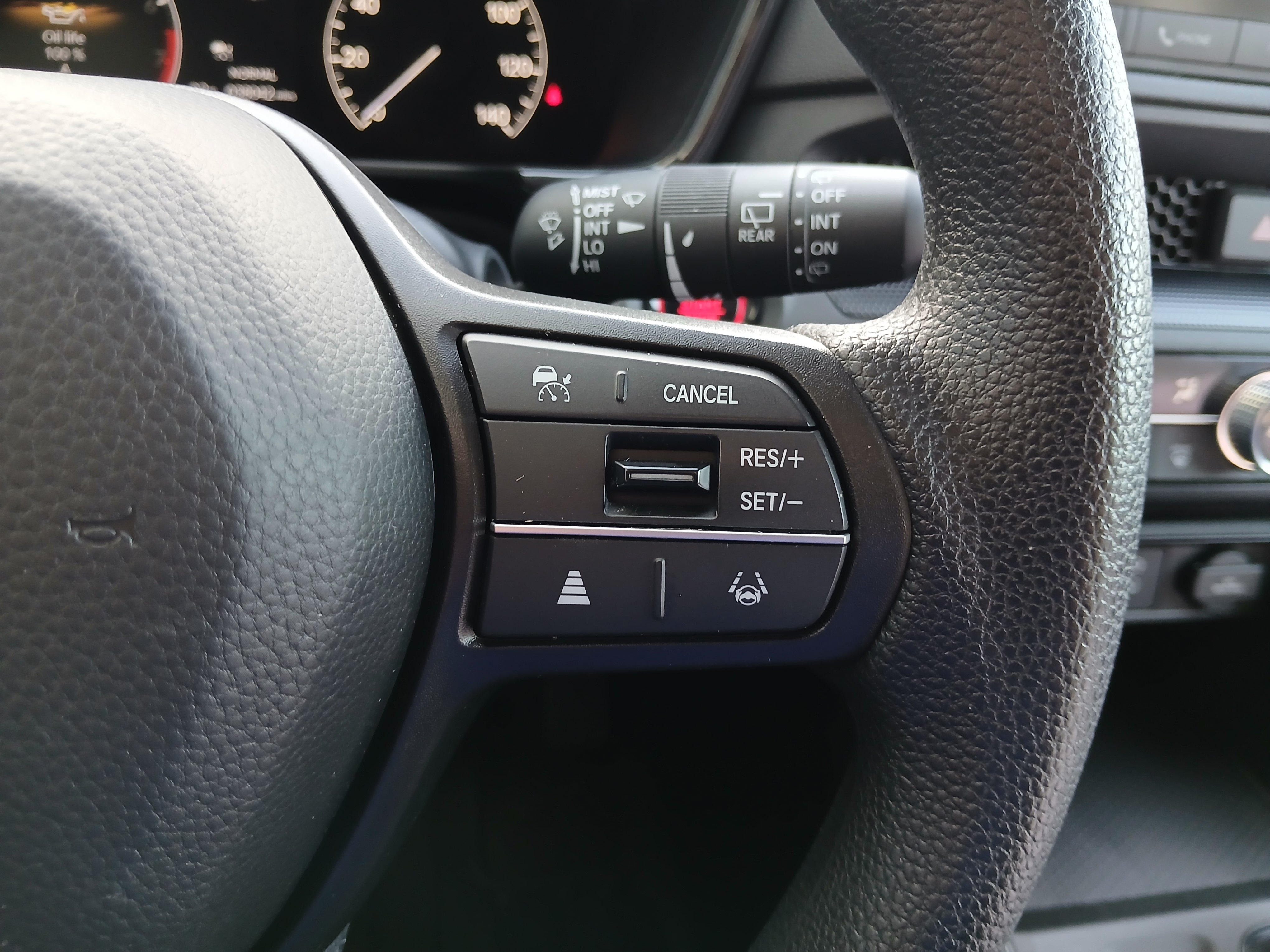 Used 2024 Honda CR-V EX image 12
