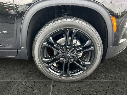 New 2026 Chevrolet Traverse LT w/ Driver Confidence Package image 9