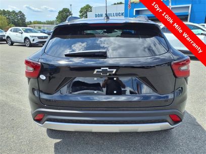 New 2025 Chevrolet Trax LT w/ LT Convenience Package