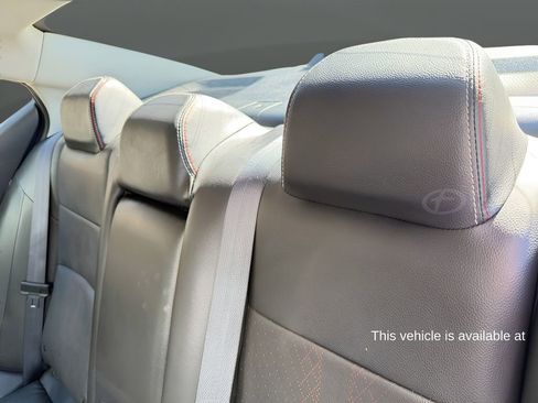 Used 2023 Nissan Altima 2.5 SR w/ SR Premium Package image 23