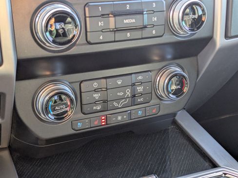 Used 2020 Ford F350 Platinum image 26