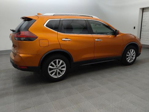 Used 2020 Nissan Rogue SV FWD image 10