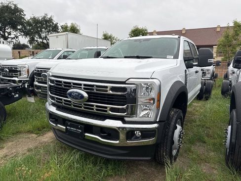 New 2026 Ford F450 XL w/ XL Chrome Package image 5