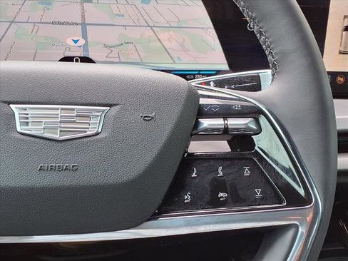 New 2026 Cadillac Vistiq Luxury image 18