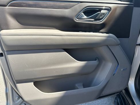 Used 2021 Chevrolet Tahoe LT w/ LT Signature Package AWD/4WD image 29