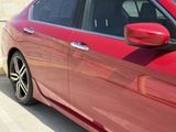 Used 2016 Honda Accord Sport image 5