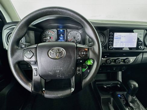 Used 2022 Toyota Tacoma SR RWD image 10