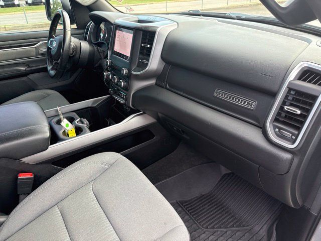 Used 2022 RAM 1500 Big Horn AWD/4WD image 23