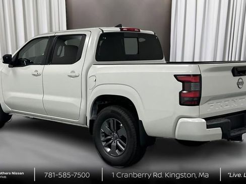 Used 2025 Nissan Frontier SV w/ SV Convenience Package image 7