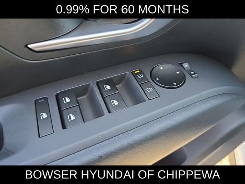 New 2026 Hyundai Tucson SEL image 7