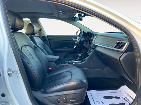 Used 2020 Kia Optima Premium image 15