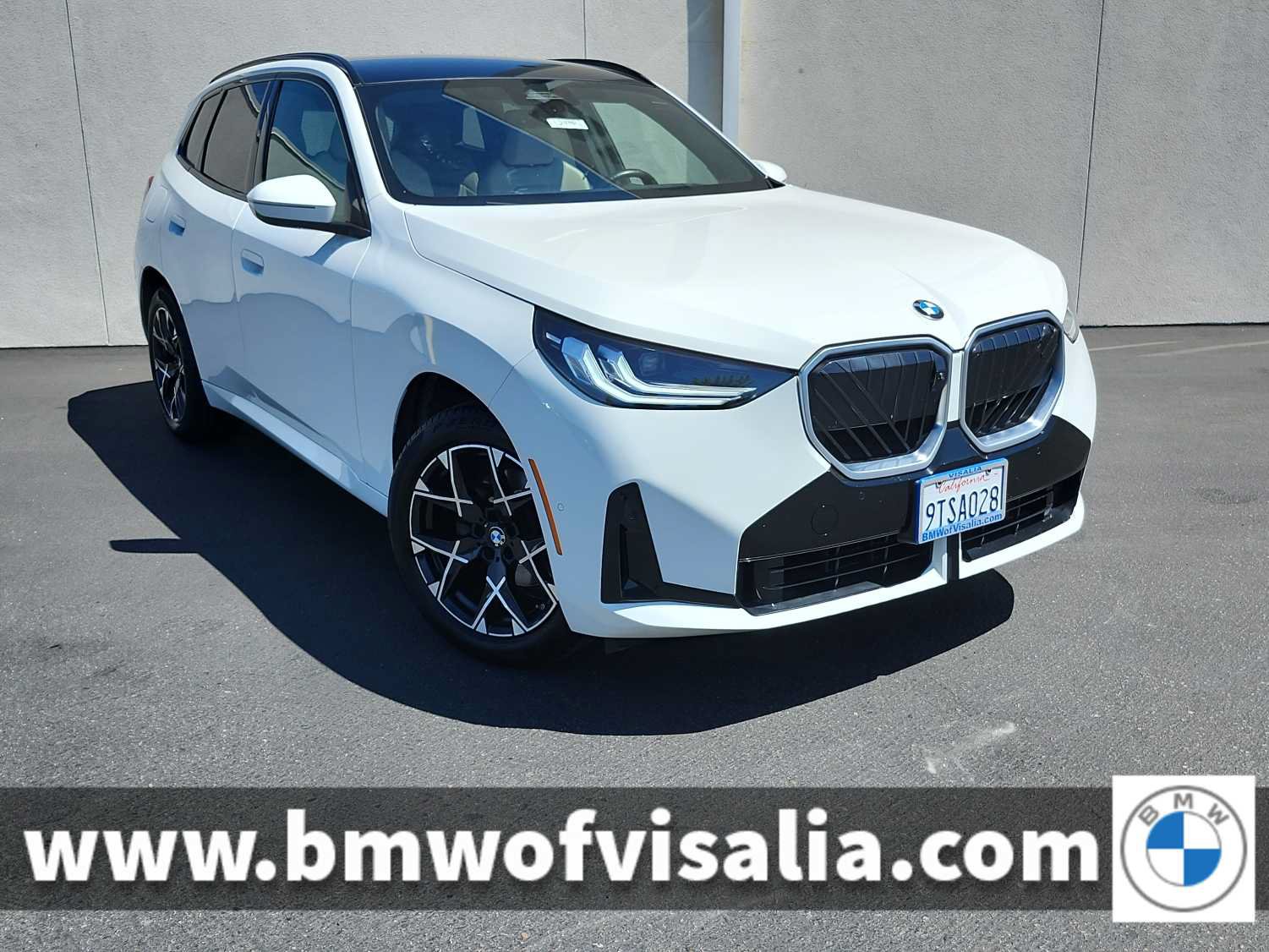 Used 2025 BMW X3 xDrive30i AWD/4WD image 1