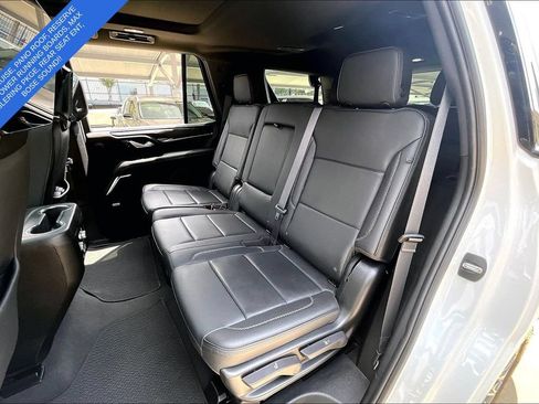 Used 2024 GMC Yukon Denali w/ Denali Reserve Package AWD/4WD image 34