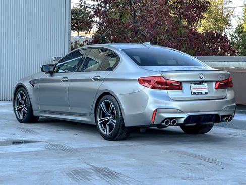 Used 2018 BMW M5 w/ Executive Package image 3