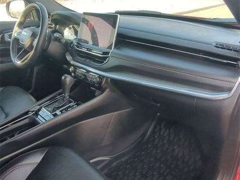 Used 2022 Jeep Compass High Altitude image 25