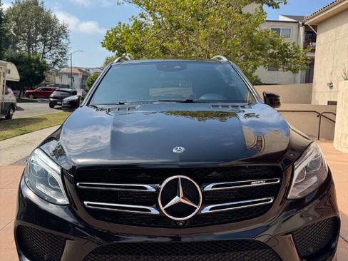 Used 2018 Mercedes-Benz GLE 43 AMG 4MATIC image 4