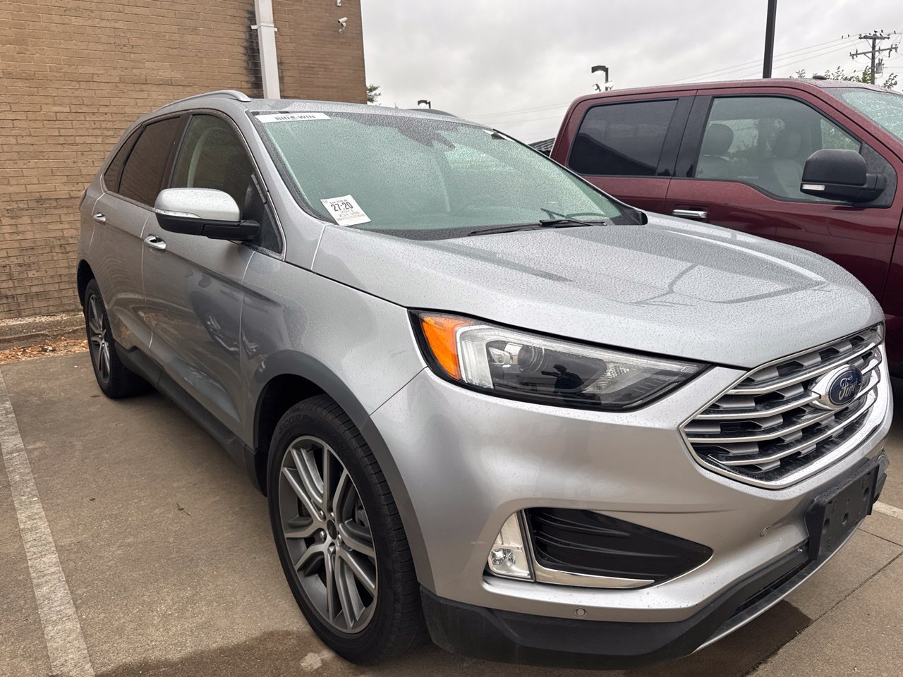 Used 2023 Ford Edge Titanium AWD/4WD image 3