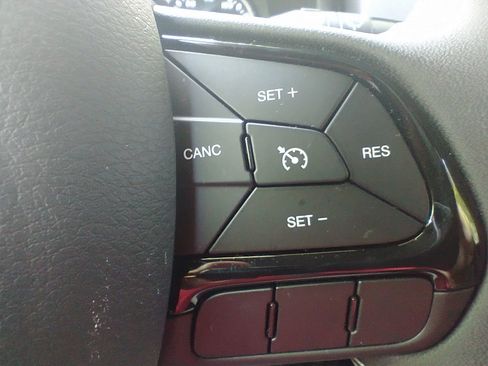 Used 2021 Jeep Renegade Latitude image 26