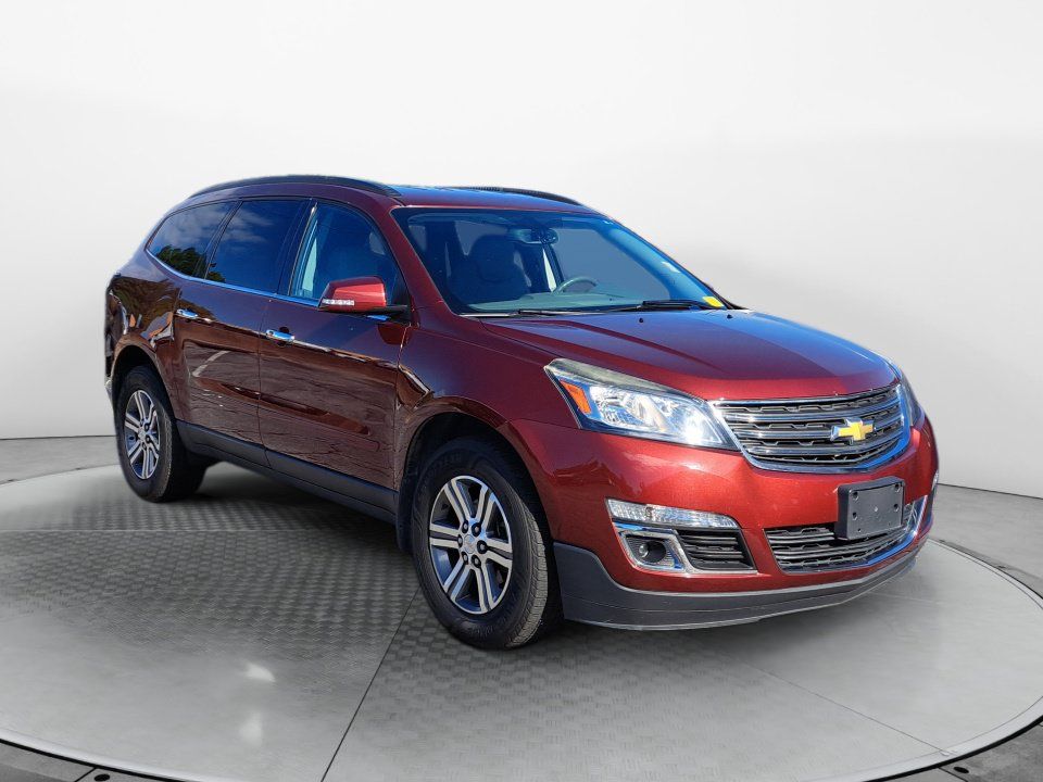 Used 2016 Chevrolet Traverse LT FWD image 1