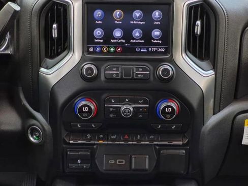 Used 2020 Chevrolet Silverado 1500 RST w/ Texas Edition image 23