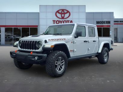 Used 2024 Jeep Gladiator Mojave