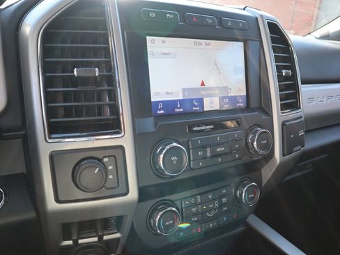 Used 2021 Ford F350 Lariat w/ Lariat Ultimate Package image 16