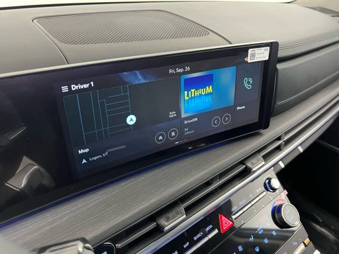 New 2026 Hyundai Santa Fe Limited FWD image 11